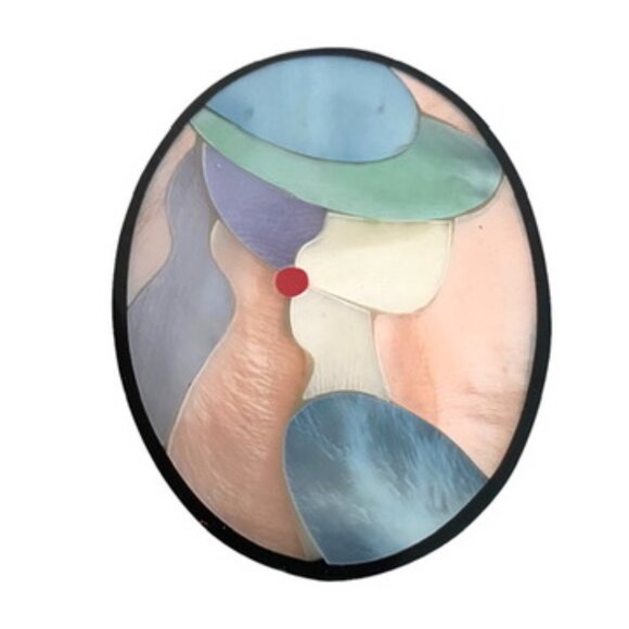Mother of Pearl Inlaid Vintage Brooch Pastel Oval Lady in Hat Lee Sands unsigned - Picture 1 of 5